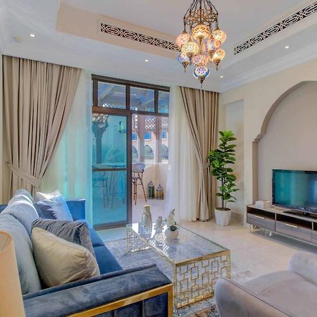 Durrani Homes - Souk Al Bahar Luxury Living With Burj & Fountain Views ดูไบ ภายนอก รูปภาพ