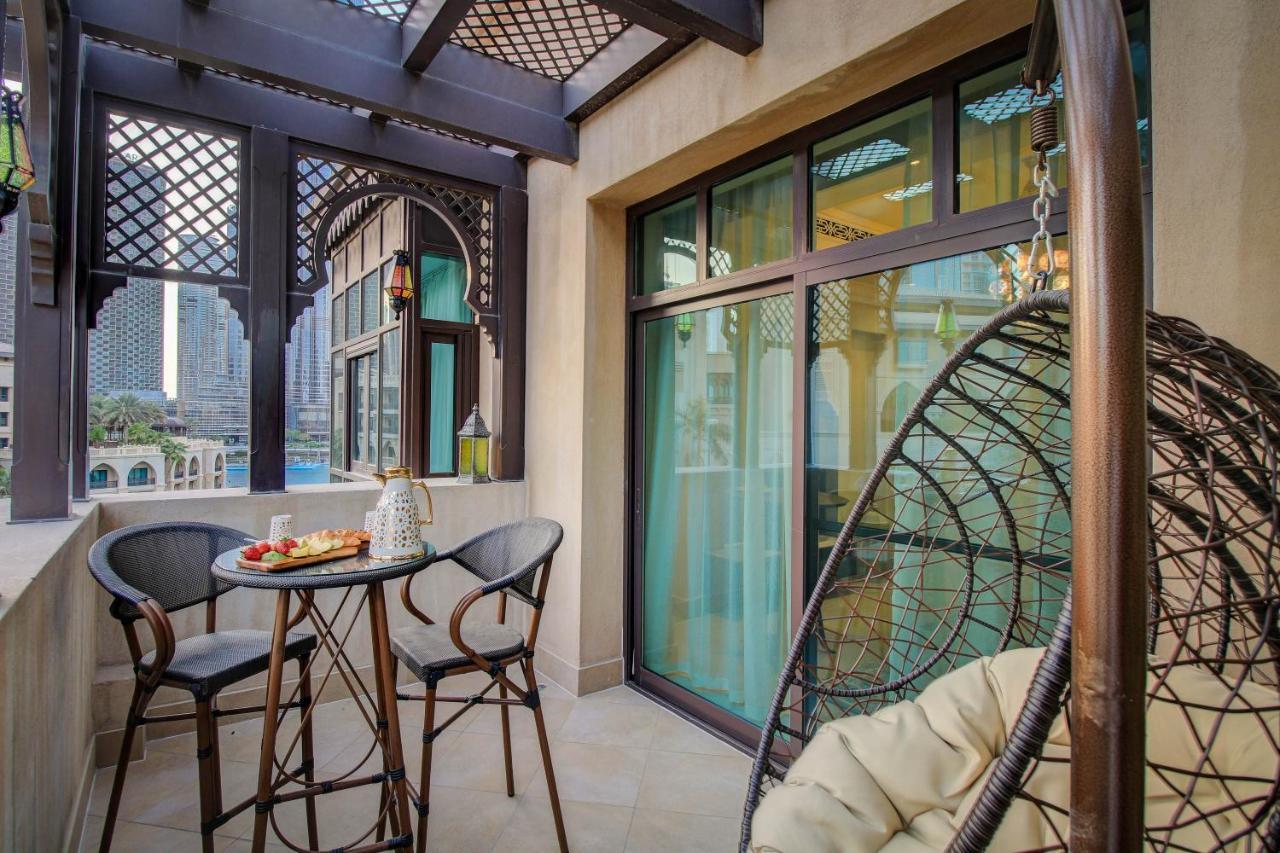 Durrani Homes - Souk Al Bahar Luxury Living With Burj & Fountain Views ดูไบ ภายนอก รูปภาพ